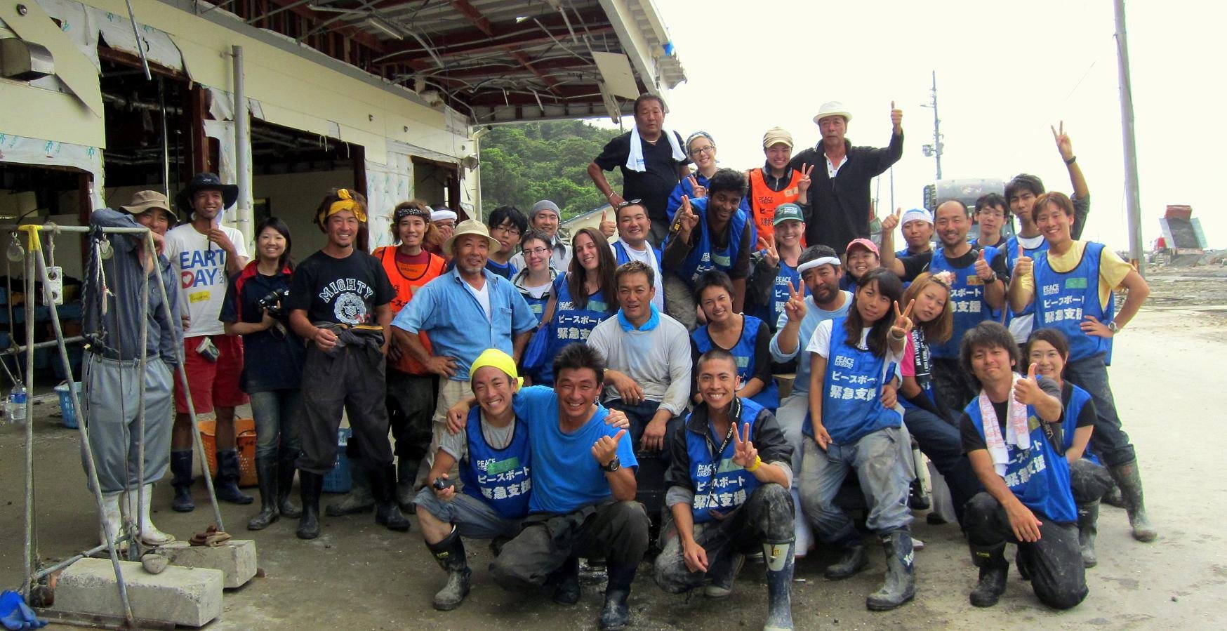 Japan, Ishinomaki, Kobuchi-hama, Kobuchihama, fishermen, team, volunteer, volunteering, group, 2011, 3.11, March 11, tsunami, earthquake, recovery, efforts