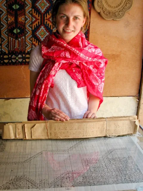 Carpet weaving, Srinagar, Kashmir, India