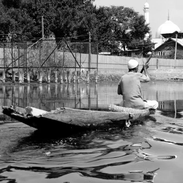 The water trek, Srinagar, Kashmir, India