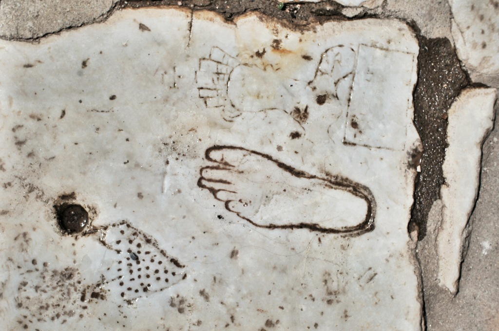 Ancient Brothel Advert Tells Men “No Money, No Honey”