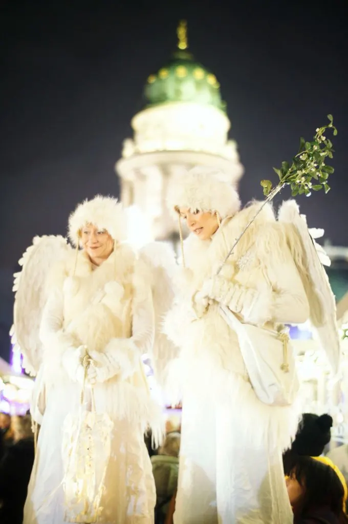 Gendarmenmarkt Christmas Market entertainment, Berlin