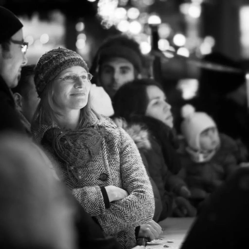 Gendarmenmarkt Christmas Market crowds, Berlin