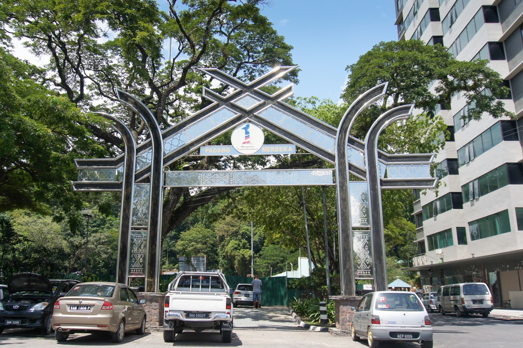 Padang Merdeka Bus Station, Kota Kinabalu