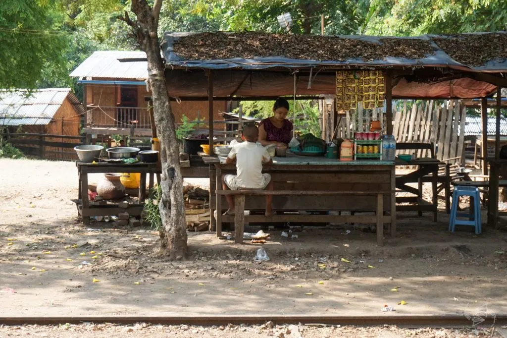 Slow Train from Thazi scenery, Thazi to Shwenyaung, Inle Lake