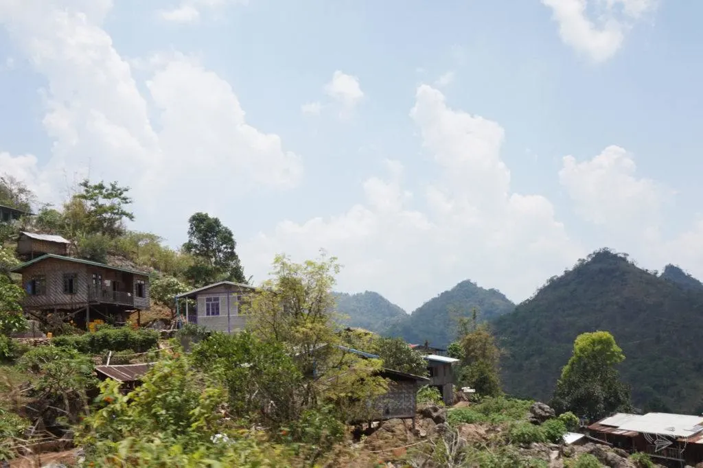 Slow Train from Thazi scenery, Thazi to Shwenyaung, Inle Lake