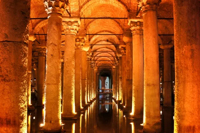 Things to do in Istanbul - Basilica Cistern