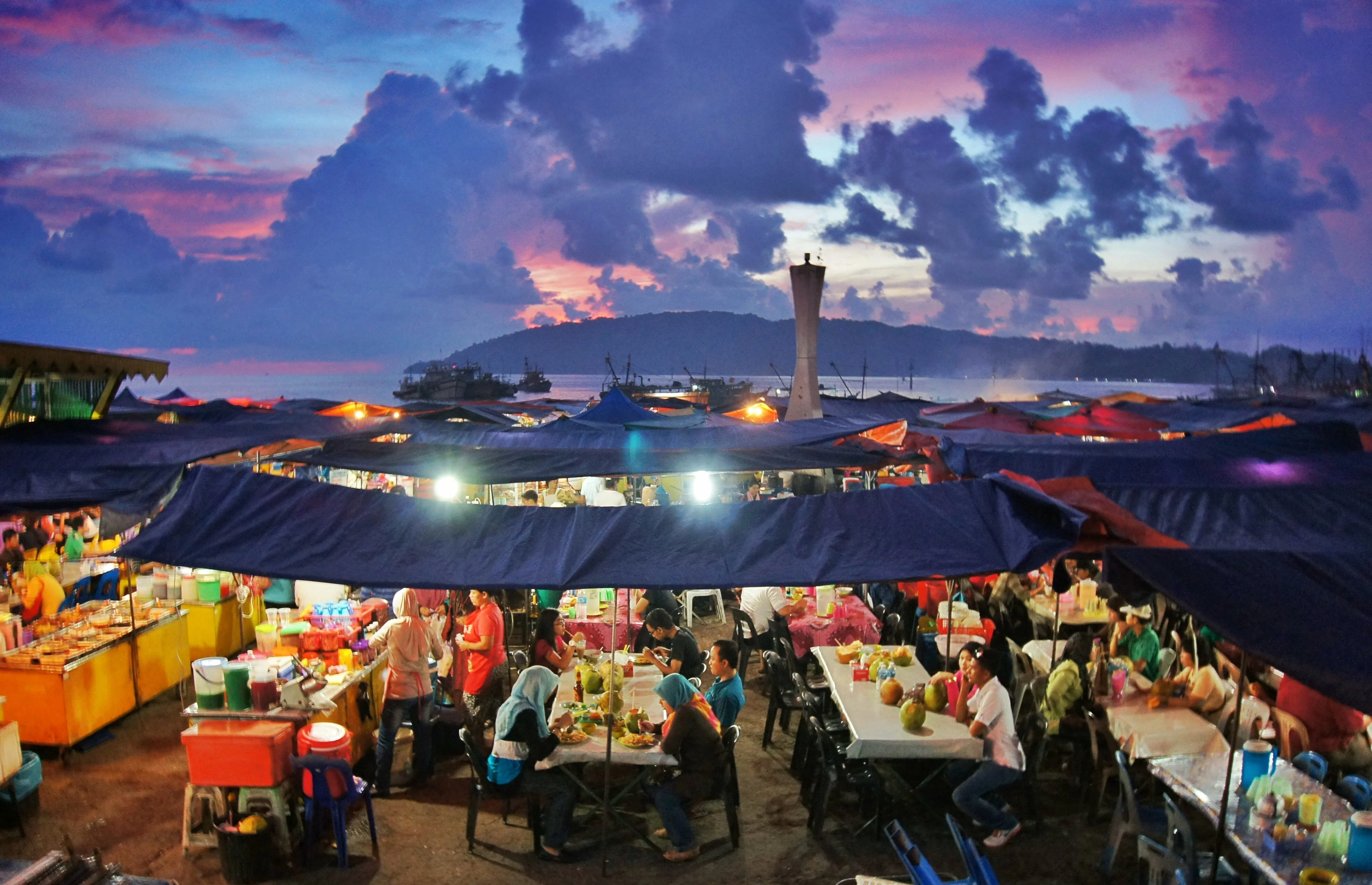 Kota Kinabalu Night Markets, Borneo, Malaysia