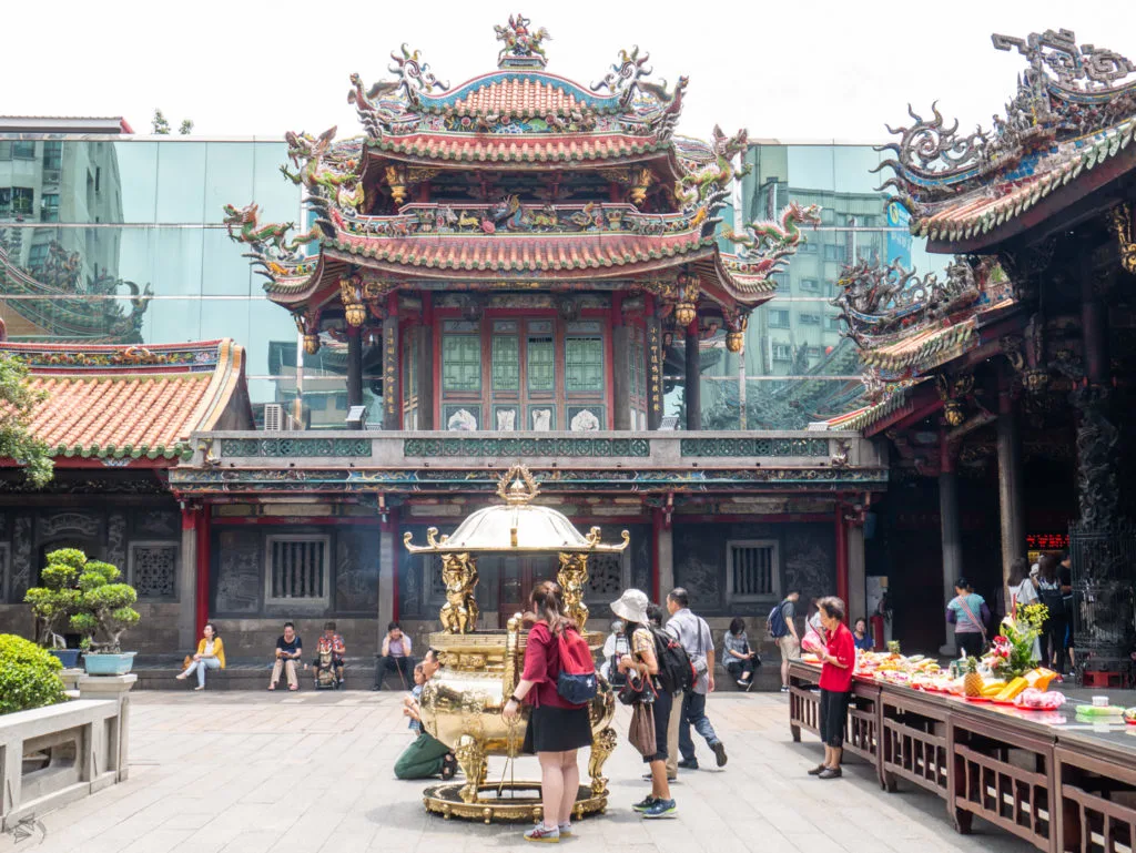 Longshan Temple Taipei, Places to Visit in Taipei