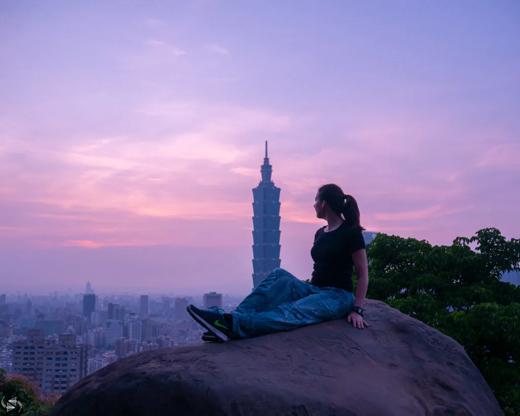 Xiangshan Six Rocks Elephant Mountain Photo Spot