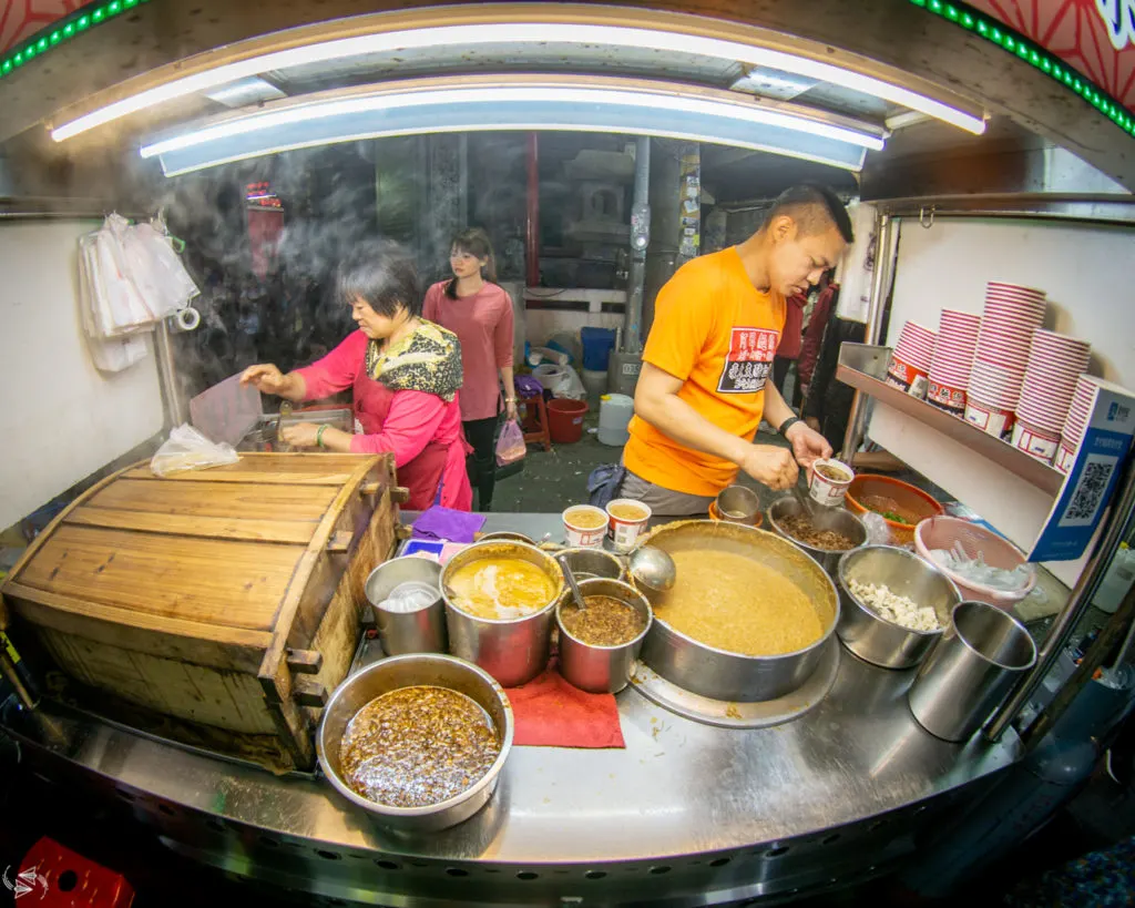 Shilin Night Market Michelin Guide Vermicelli Soup Taipei